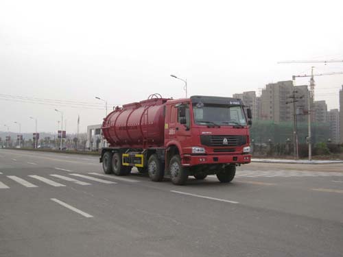 20方重汽前四后八污泥運(yùn)輸車